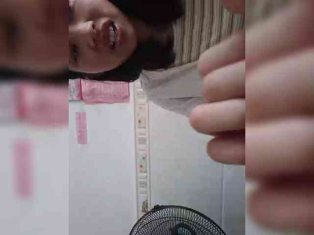 Selinababy99 webcam
