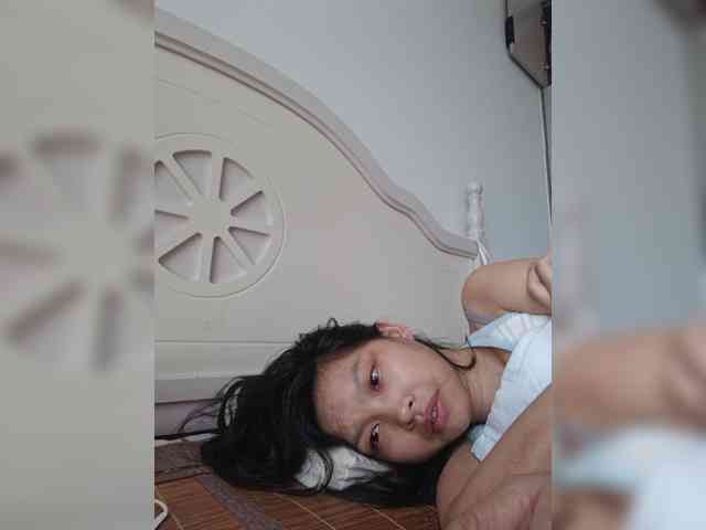 Model: Selinababy99