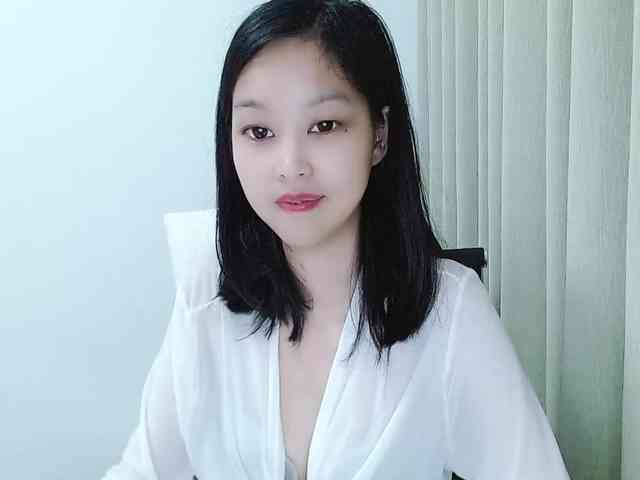 Model: Selinababy99