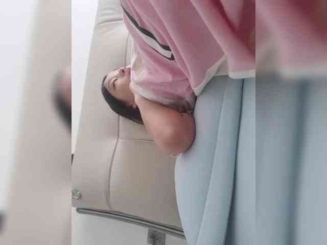 Selinababy99 webcam