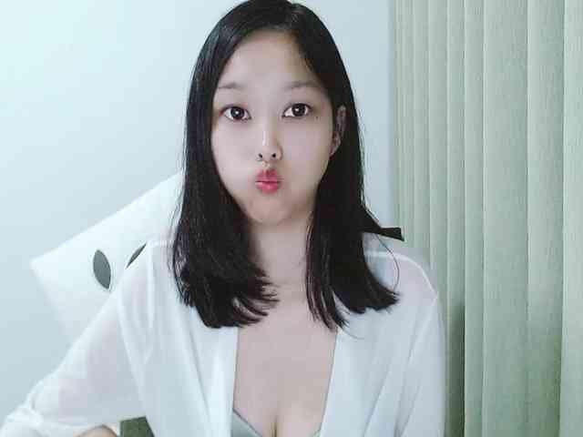 Selinababy99 webcam