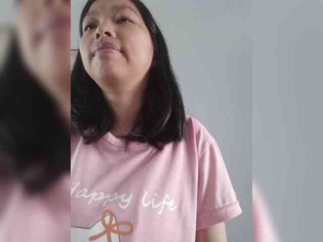 Selinababy99 Live Webcam on BongaCams