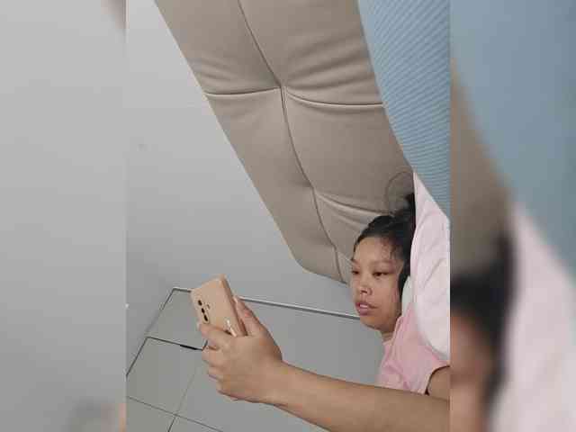 Selinababy99 webcam