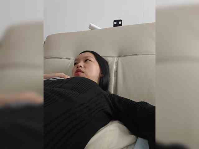 Selinababy99's cam show statistics and live stream