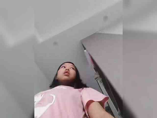 Selinababy99 webcam