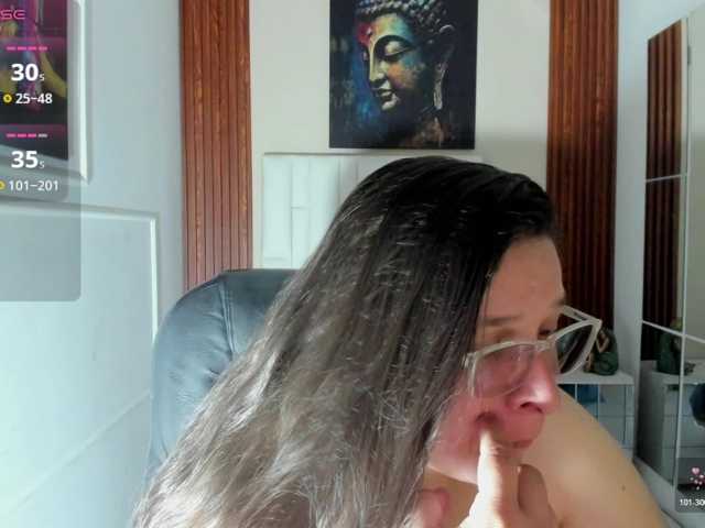 katty-femdom live cam preview