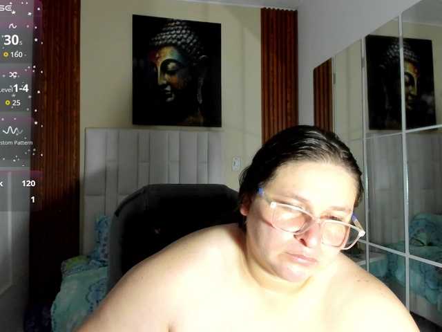 katty-femdom live webcam show