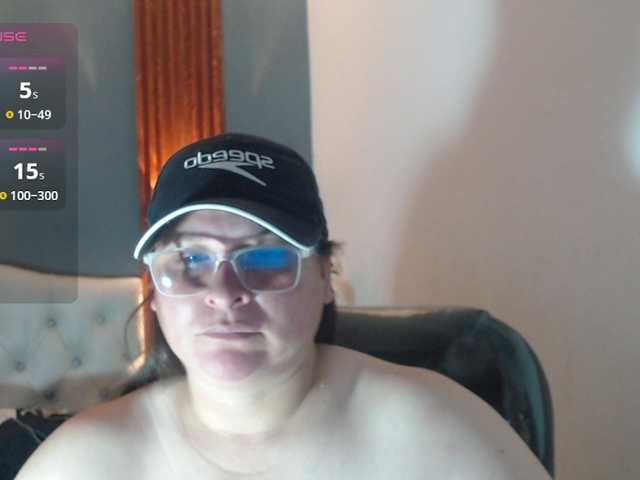katty-femdom live cam on BongaCams