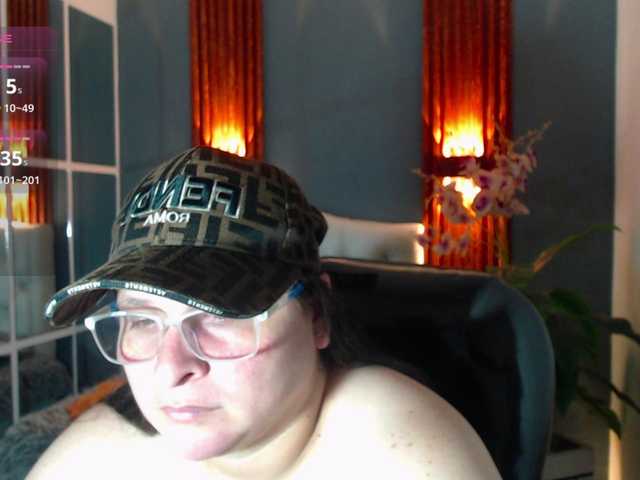 katty-femdom live cam on BongaCams