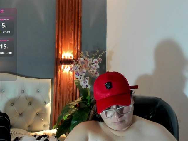 katty-femdom live cam on BongaCams