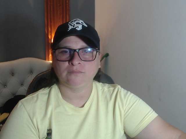 katty-femdom's BongaCams show and profile