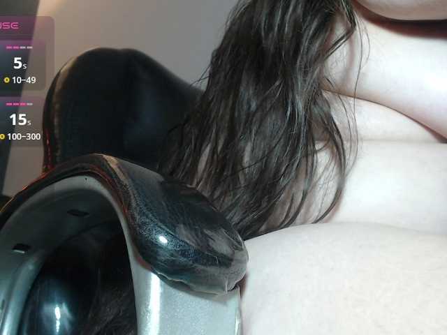 katty-femdom live cam on BongaCams