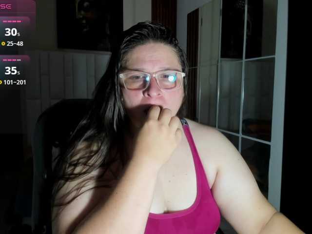 katty-femdom live cam preview