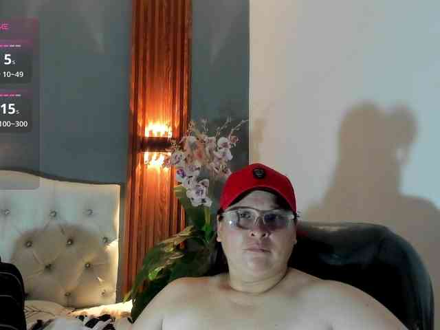 katty-femdom webcam