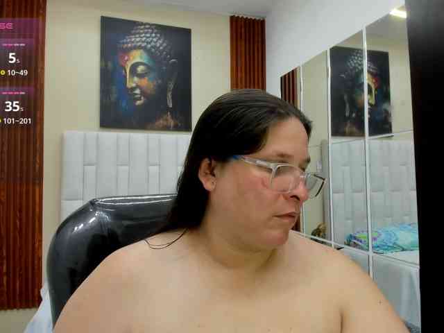 katty-femdom webcam
