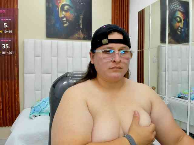 katty-femdom webcam
