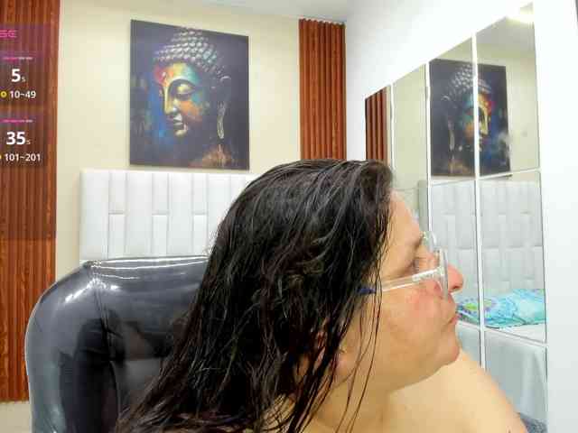 katty-femdom webcam