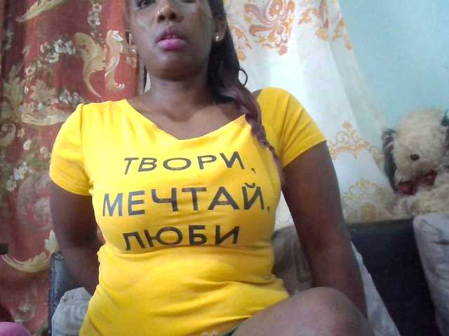 vanesslove live cam on BongaCams