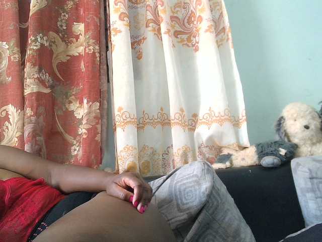 chachachocolate live cam preview
