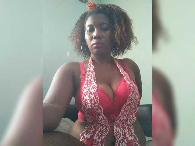 vanesslove live cam on BongaCams