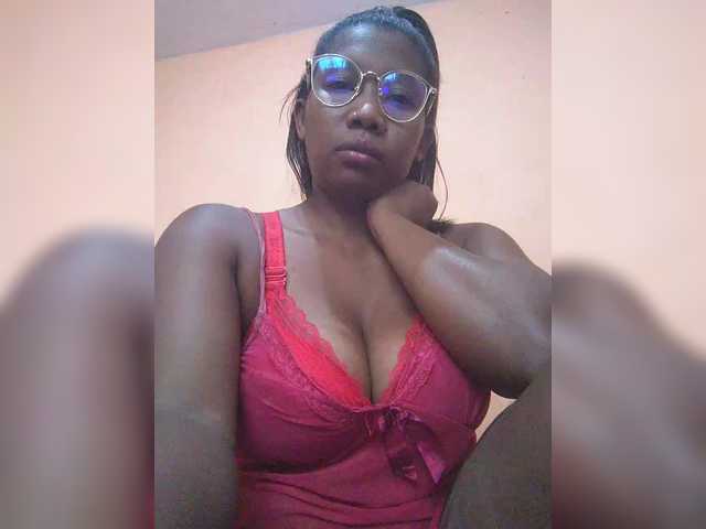 vanesslove's BongaCams show and profile