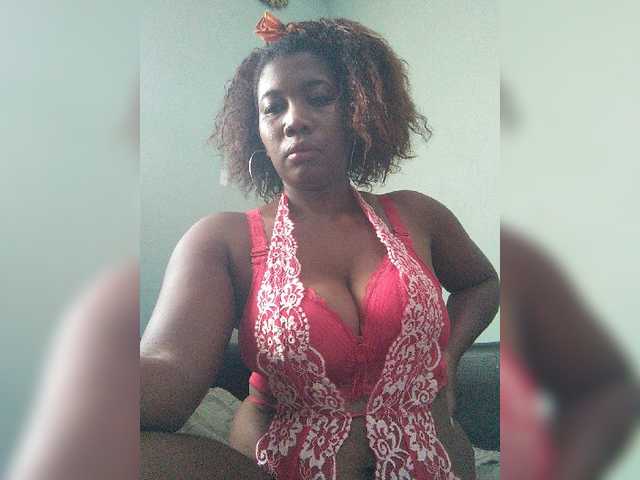 vanesslove live cam on BongaCams