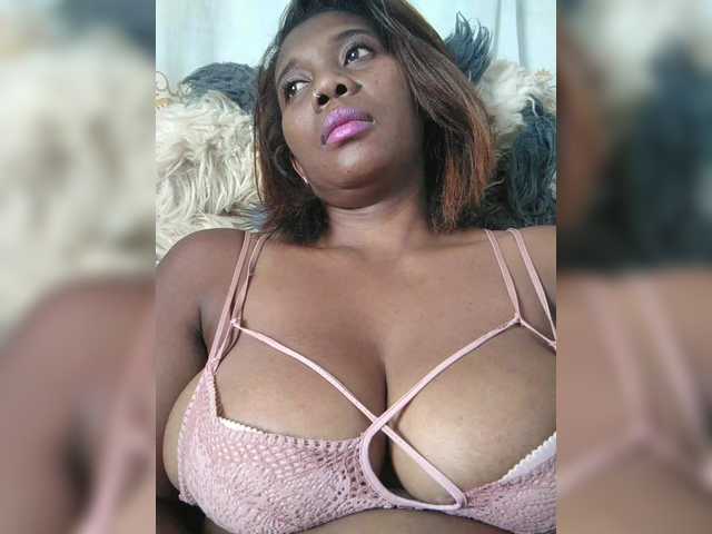 vanesslove live webcam show