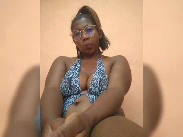 vanesslove's BongaCams show and profile