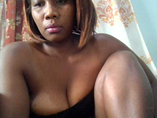 vanesslove live cam on BongaCams