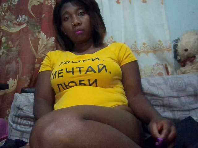 vanesslove live cam on BongaCams