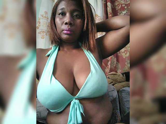 vanesslove live webcam show