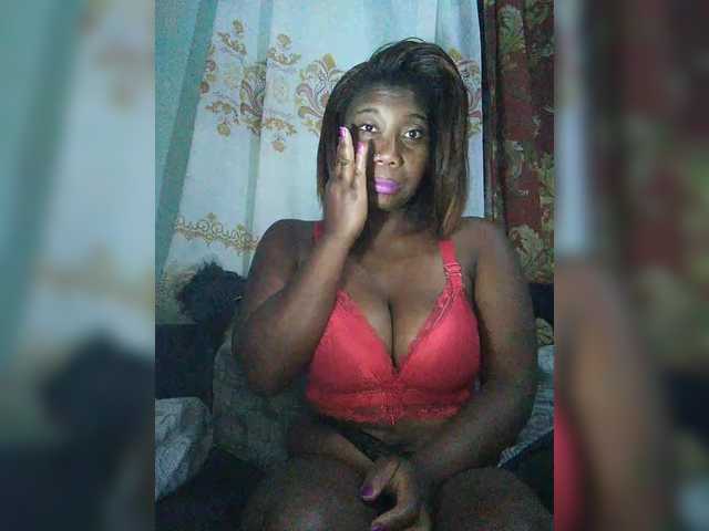 vanesslove live cam on BongaCams
