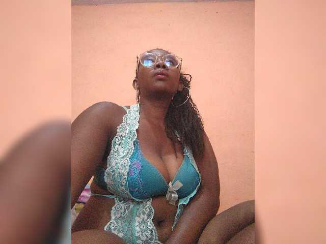 vanesslove's BongaCams show and profile