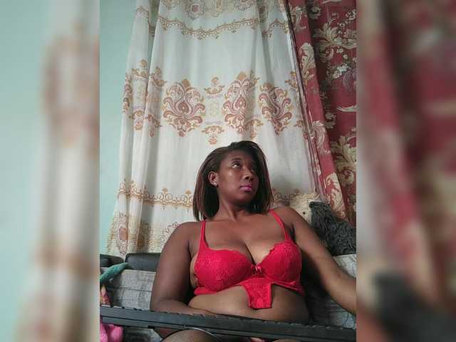 vanesslove live cam on BongaCams