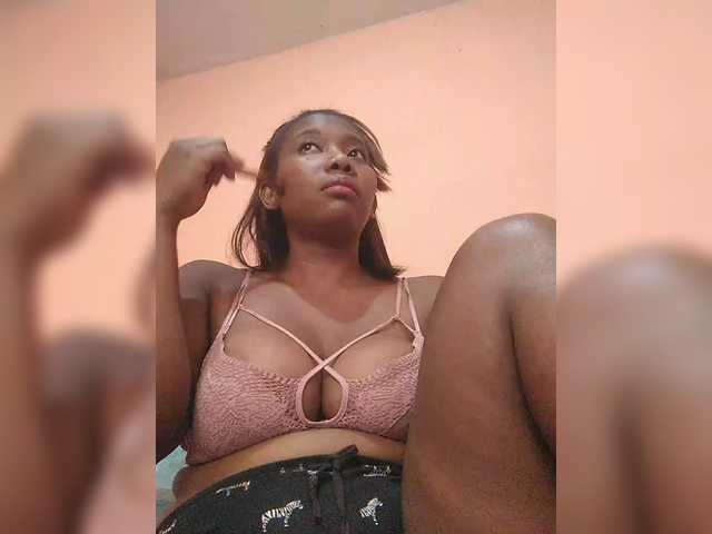 vanesslove's BongaCams show and profile