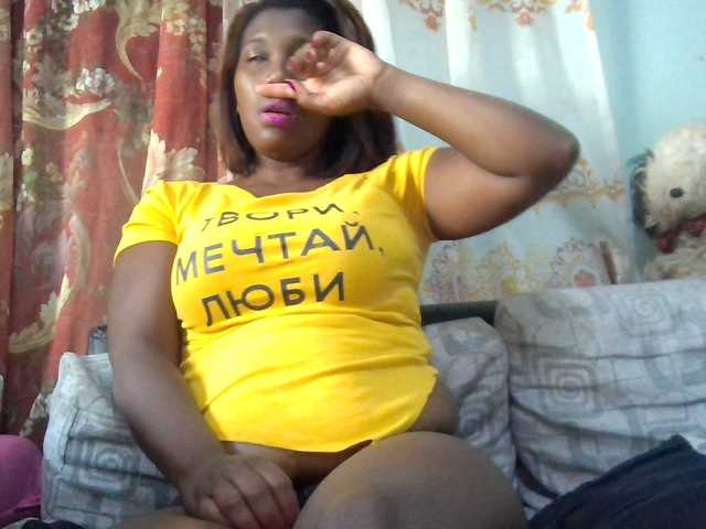 vanesslove live cam on BongaCams