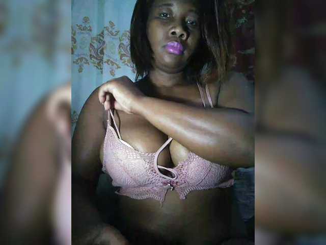 vanesslove live webcam show