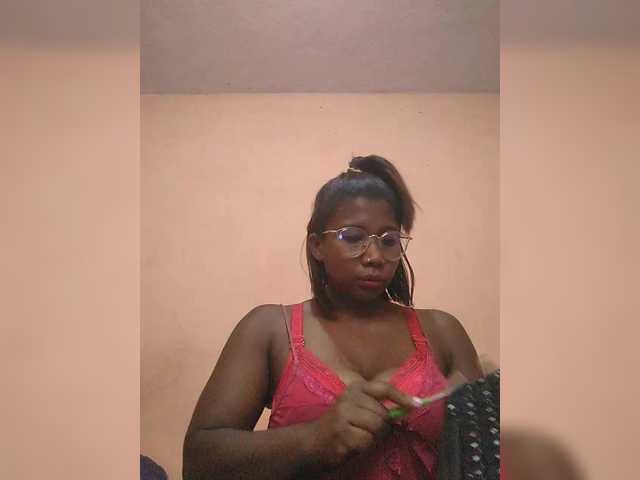 vanesslove's BongaCams show and profile