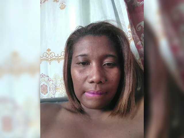 vanesslove live cam on BongaCams