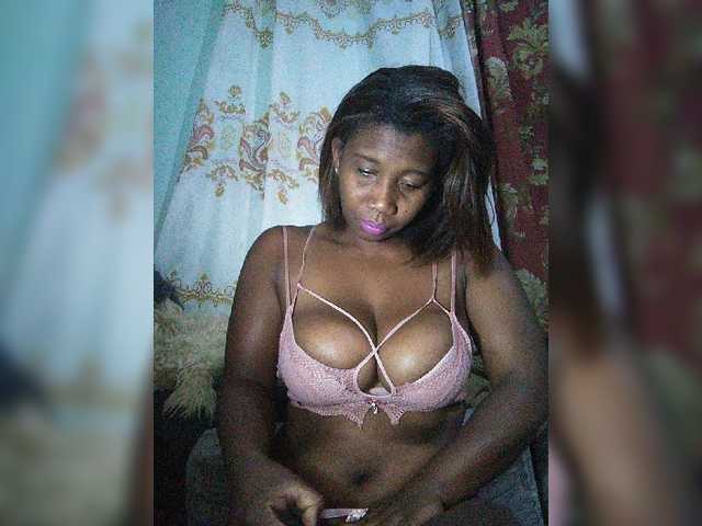 vanesslove live webcam show