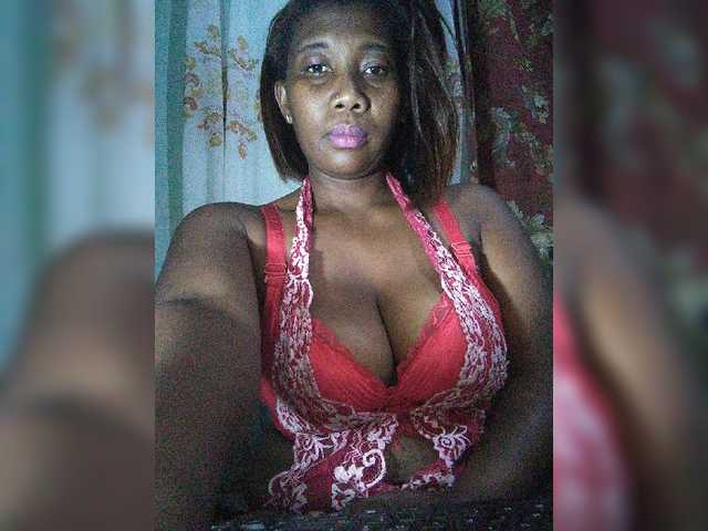 vanesslove live cam on BongaCams