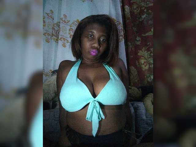 vanesslove live webcam show