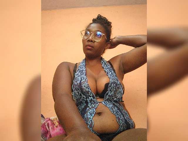 vanesslove's BongaCams show and profile