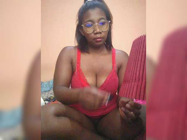 vanesslove's BongaCams show and profile