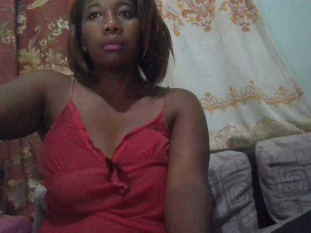vanesslove live cam on BongaCams