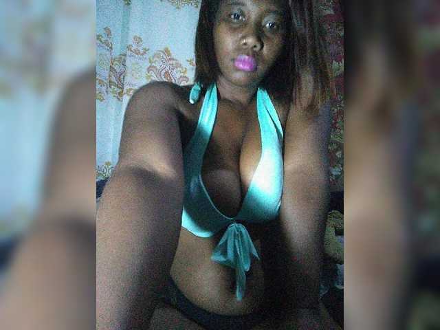 vanesslove live webcam show