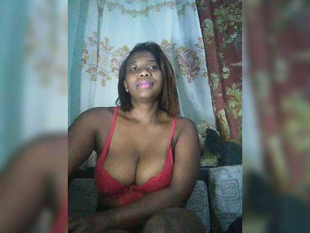 vanesslove live cam on BongaCams