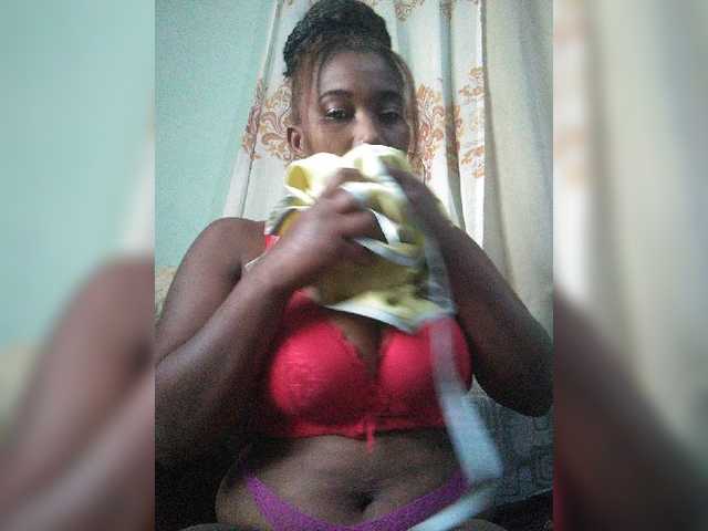 vanesslove live cam on BongaCams