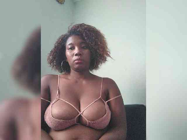 Chachachocolate webcam