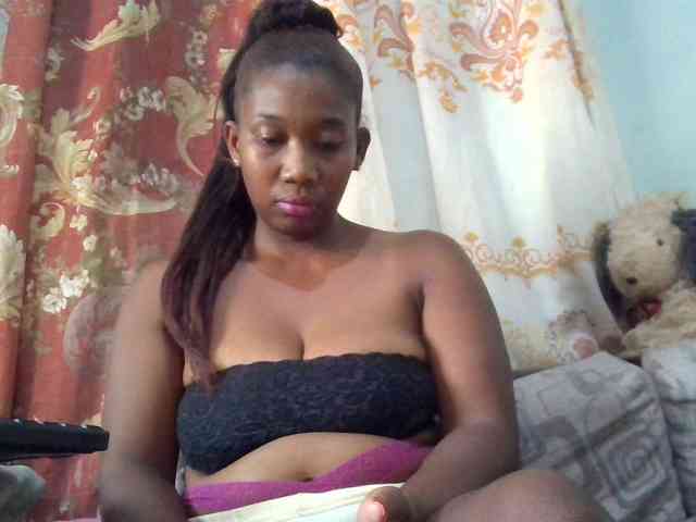 Modèle: Sweetyblackchocolat